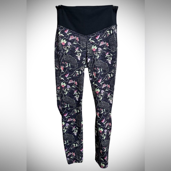 The North Face Pants - NWOT The North Face Black Floral Women's Leggings